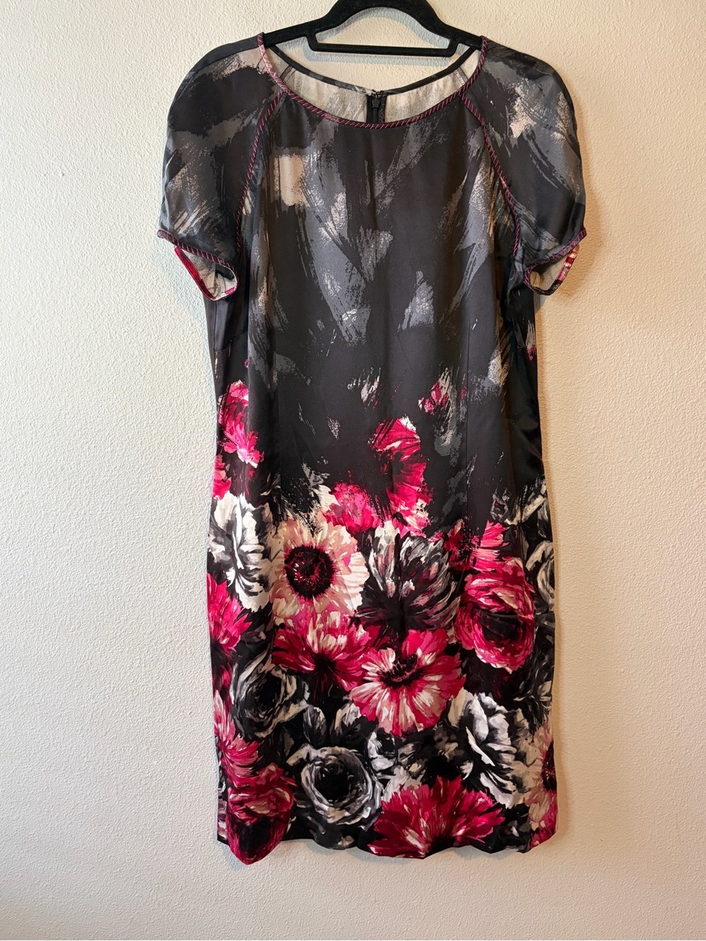 St. John Black Label Floral silk dress Sz 12